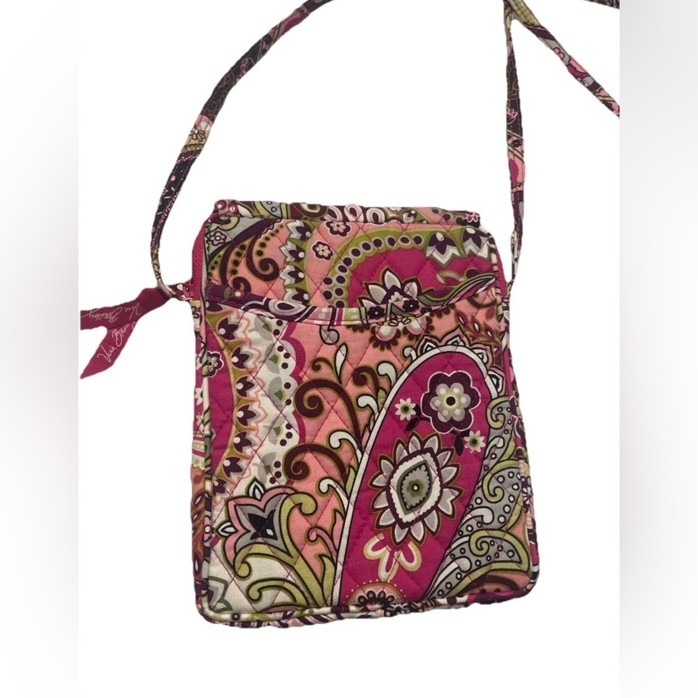 NWOT Vera Bradley Berry Paisley Crossbody bag Dark Pink Berry - Picture 2 of 12